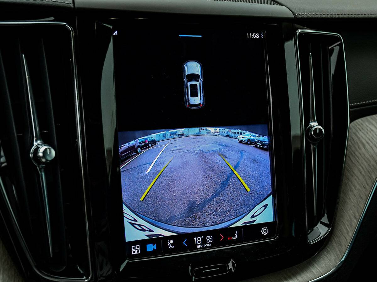 Б/У Вольво ИксЦ60 2021 года. Фото: #15