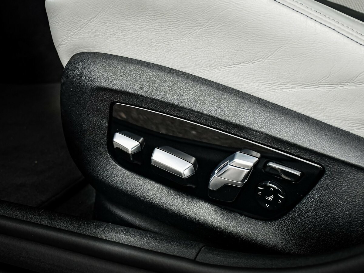 Б/У БМВ М5 2018 года. Фото: #18