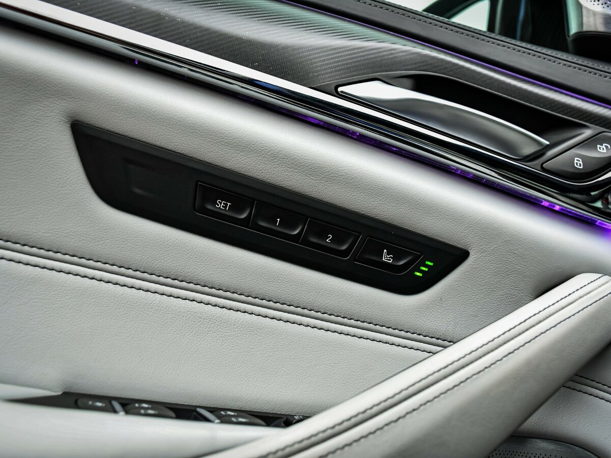 Б/У БМВ М5 2018 года. Фото: #20