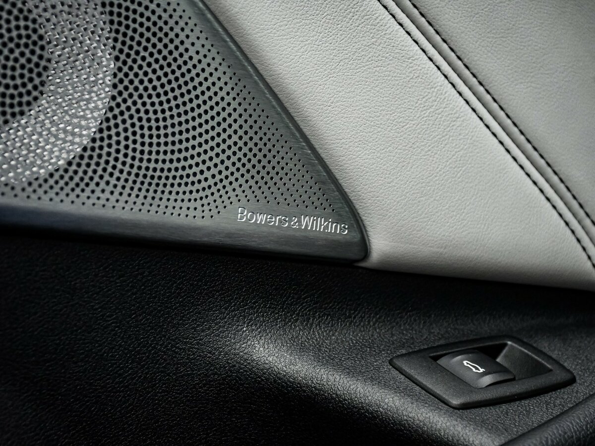 Б/У БМВ М5 2018 года. Фото: #21