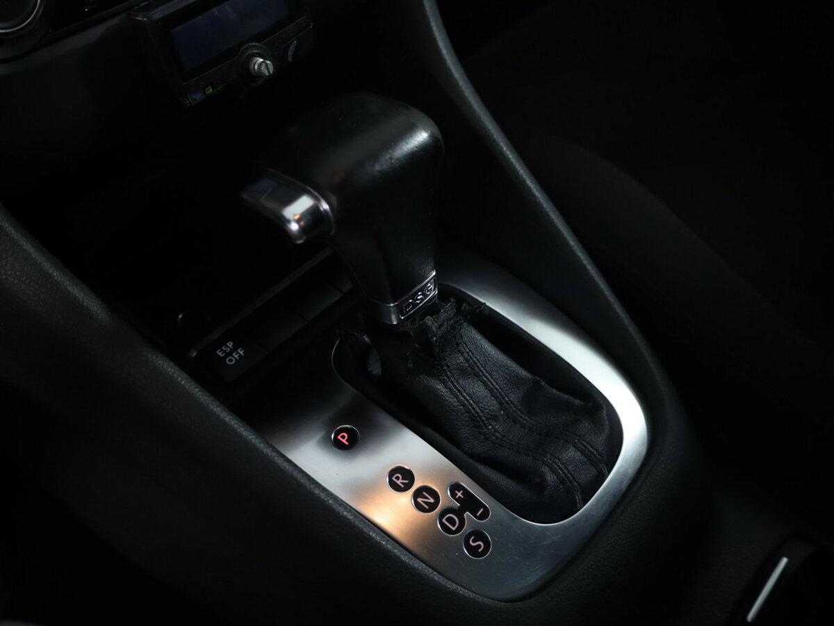 Б/У Фольксваген Гольф 2009 года. Фото: #11