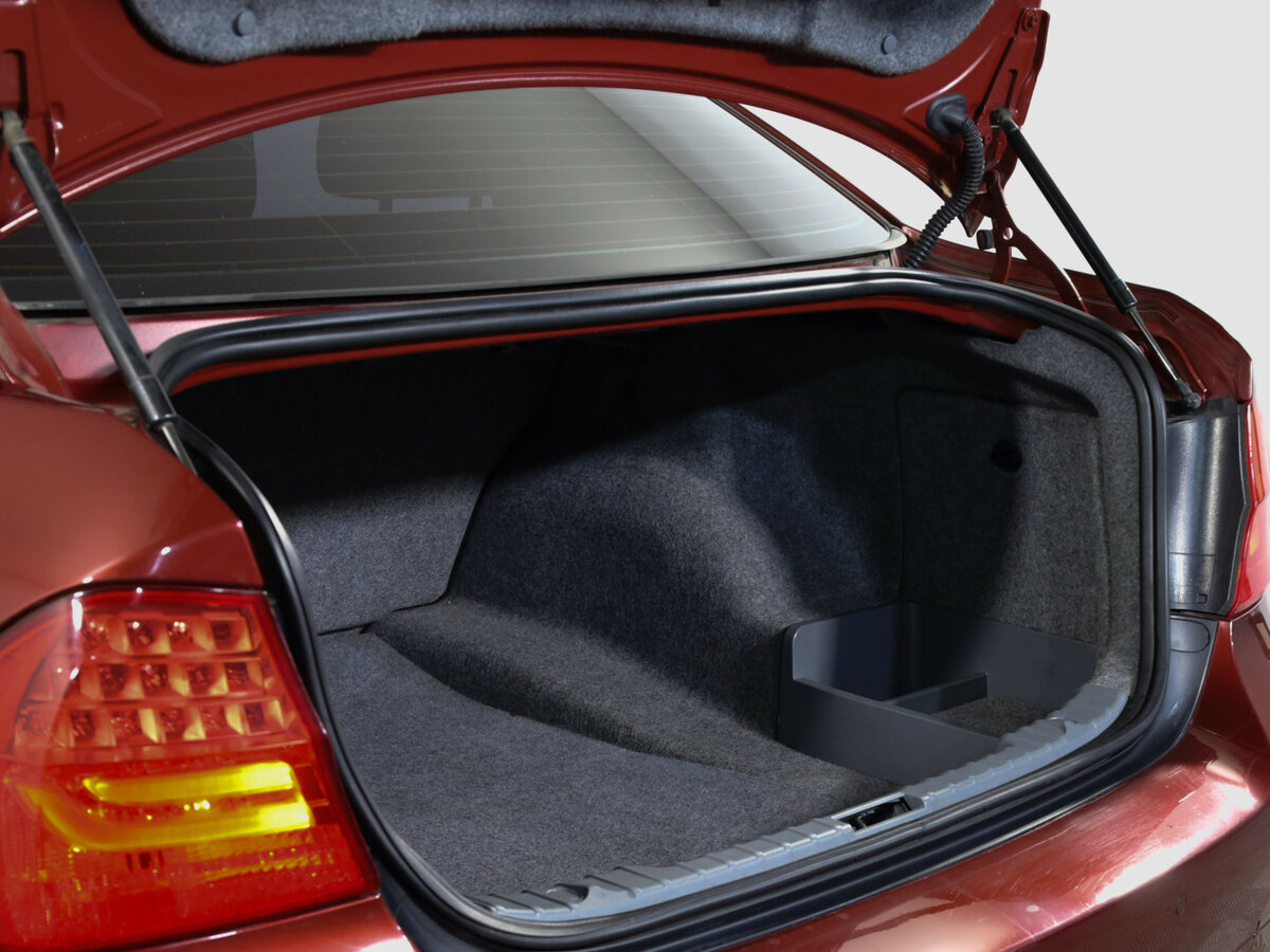 Б/У БМВ 3 серии 2011 года. Фото: #15