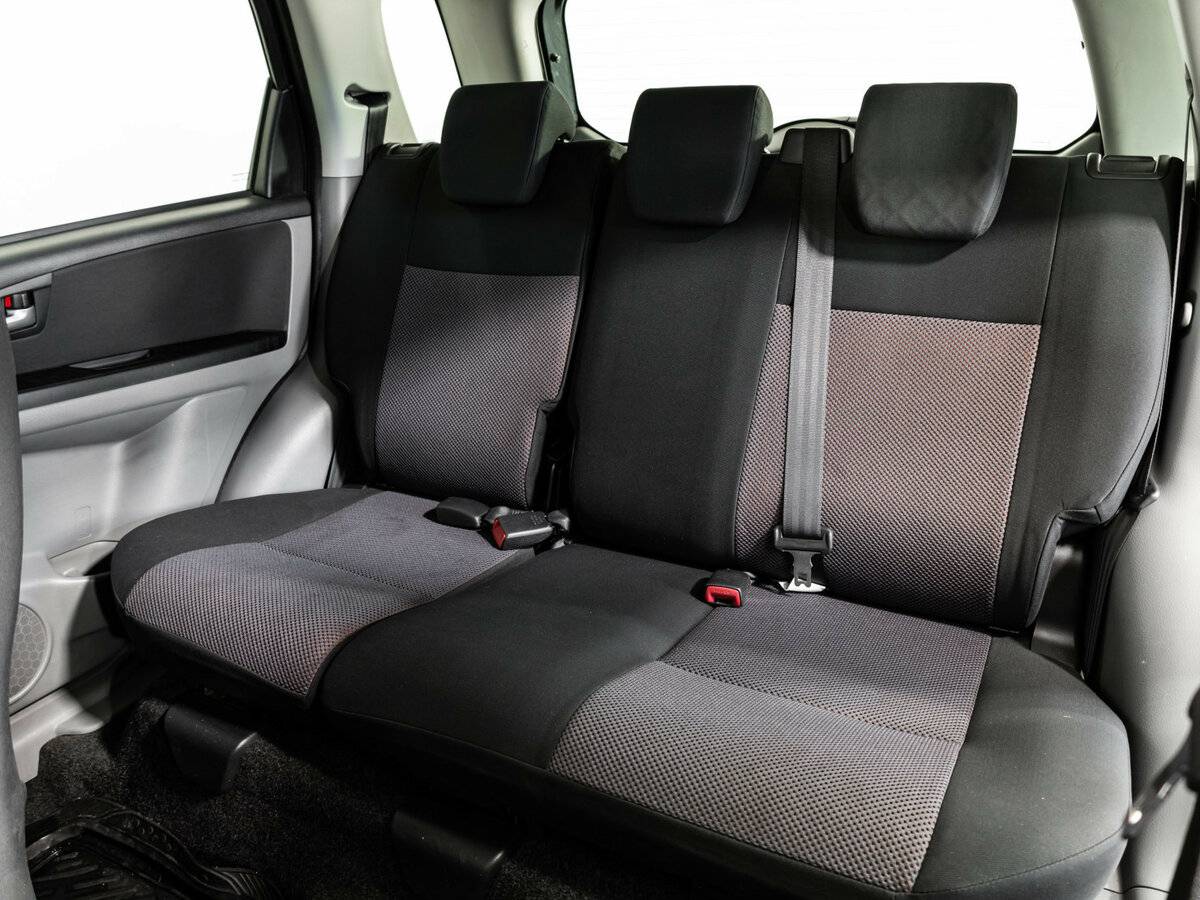 Б/У Сузуки С-Икс4 2007 года. Фото: #11