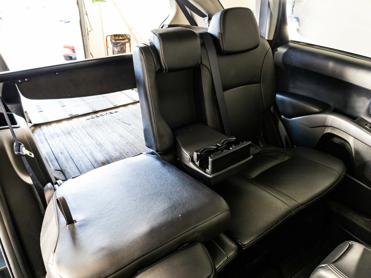 Б/У Пежо 4007 2008 года. Фото: #15