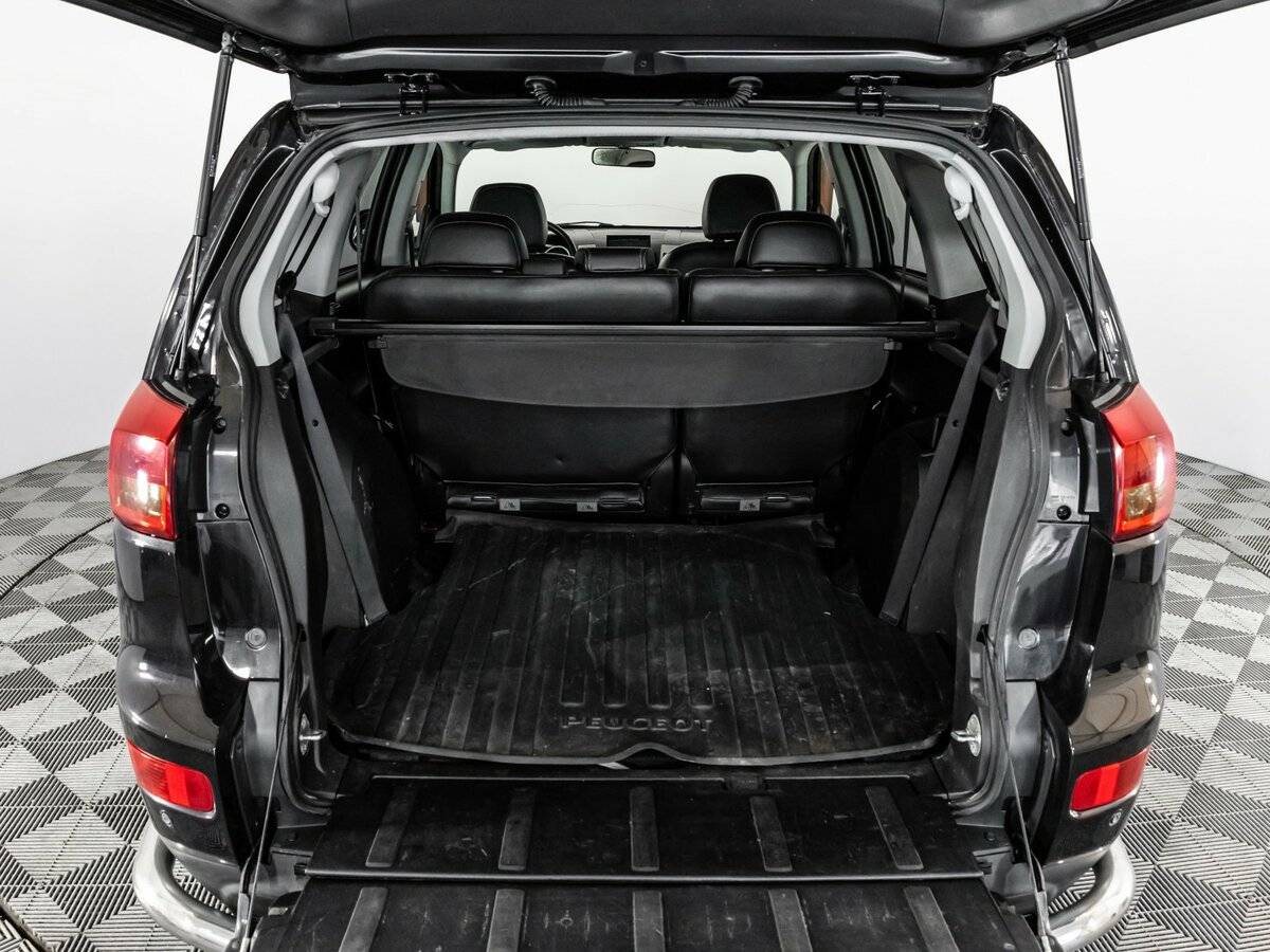 Б/У Пежо 4007 2008 года. Фото: #18