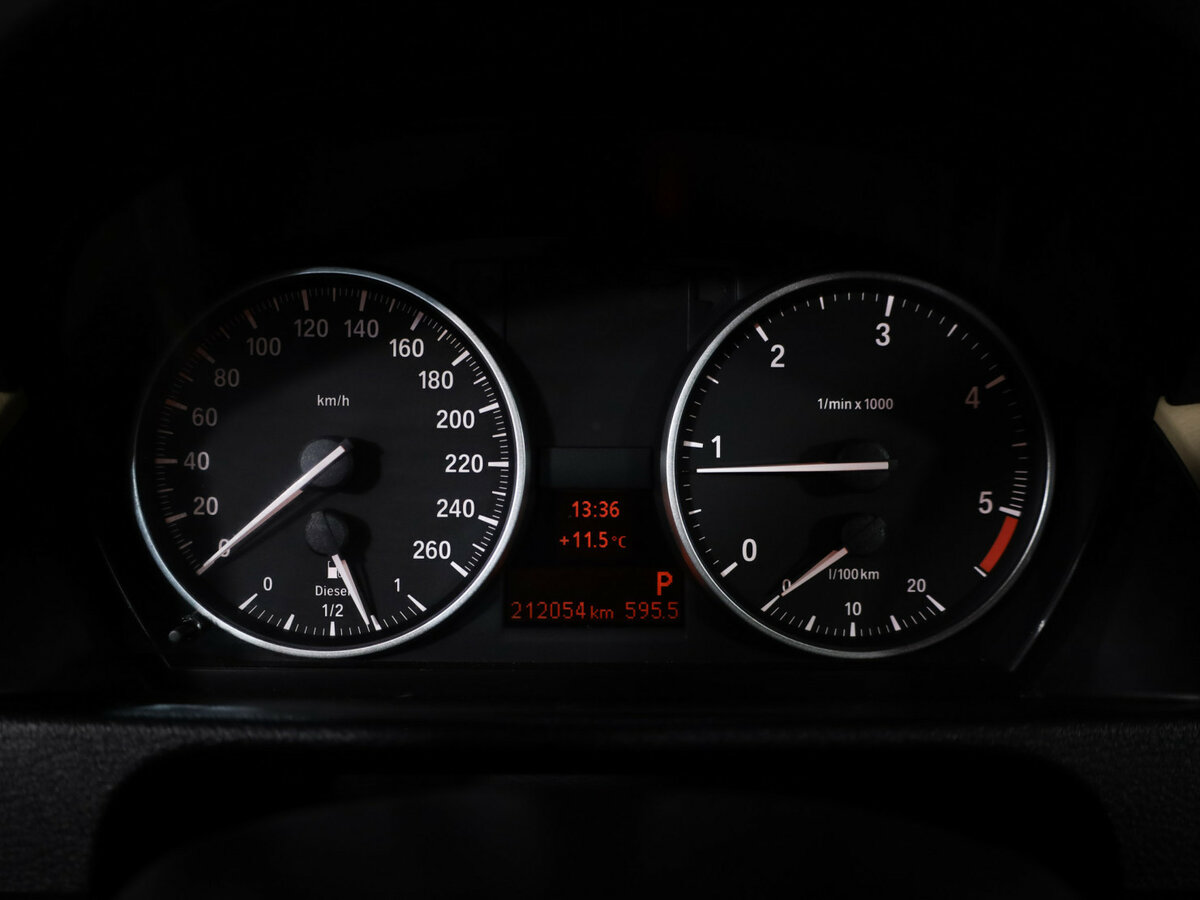 Б/У БМВ Икс1 2011 года. Фото: #15