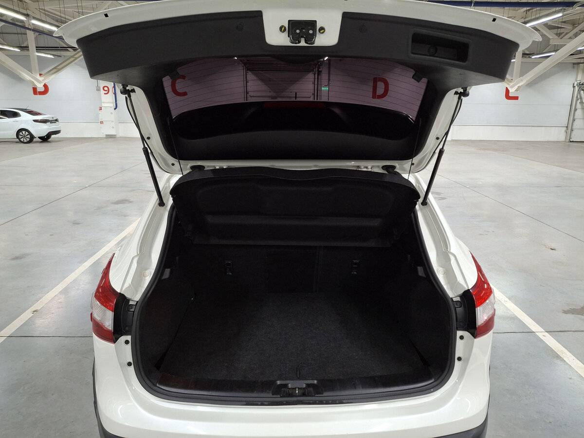 Б/У Ниссан Кашкай 2016 года. Фото: #9