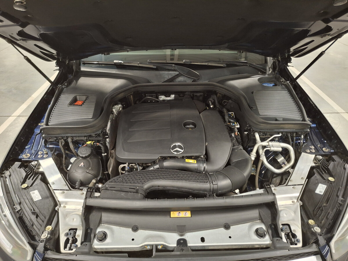 Б/У Мерседес-Бенц ГЛЦ 2021 года. Фото: #8