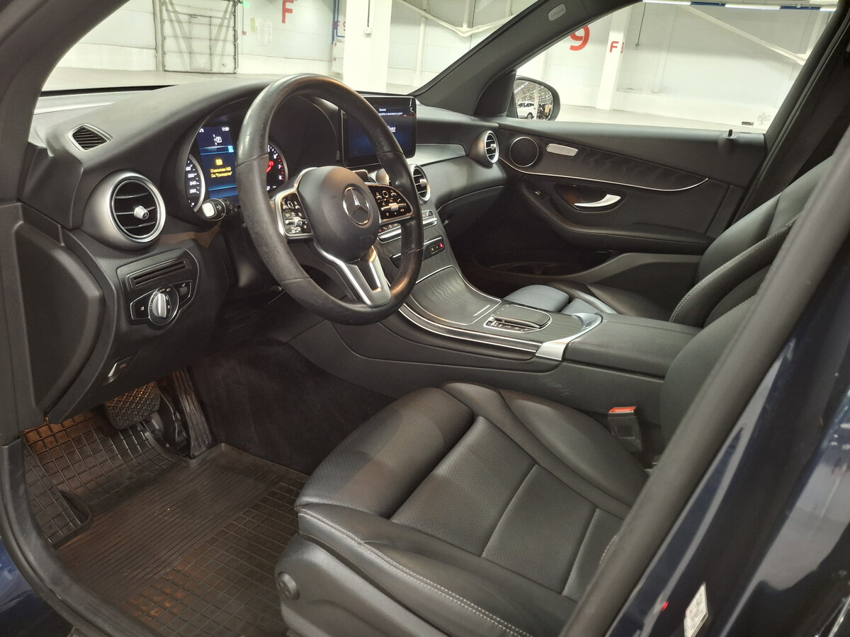 Б/У Мерседес-Бенц ГЛЦ 2021 года. Фото: #15