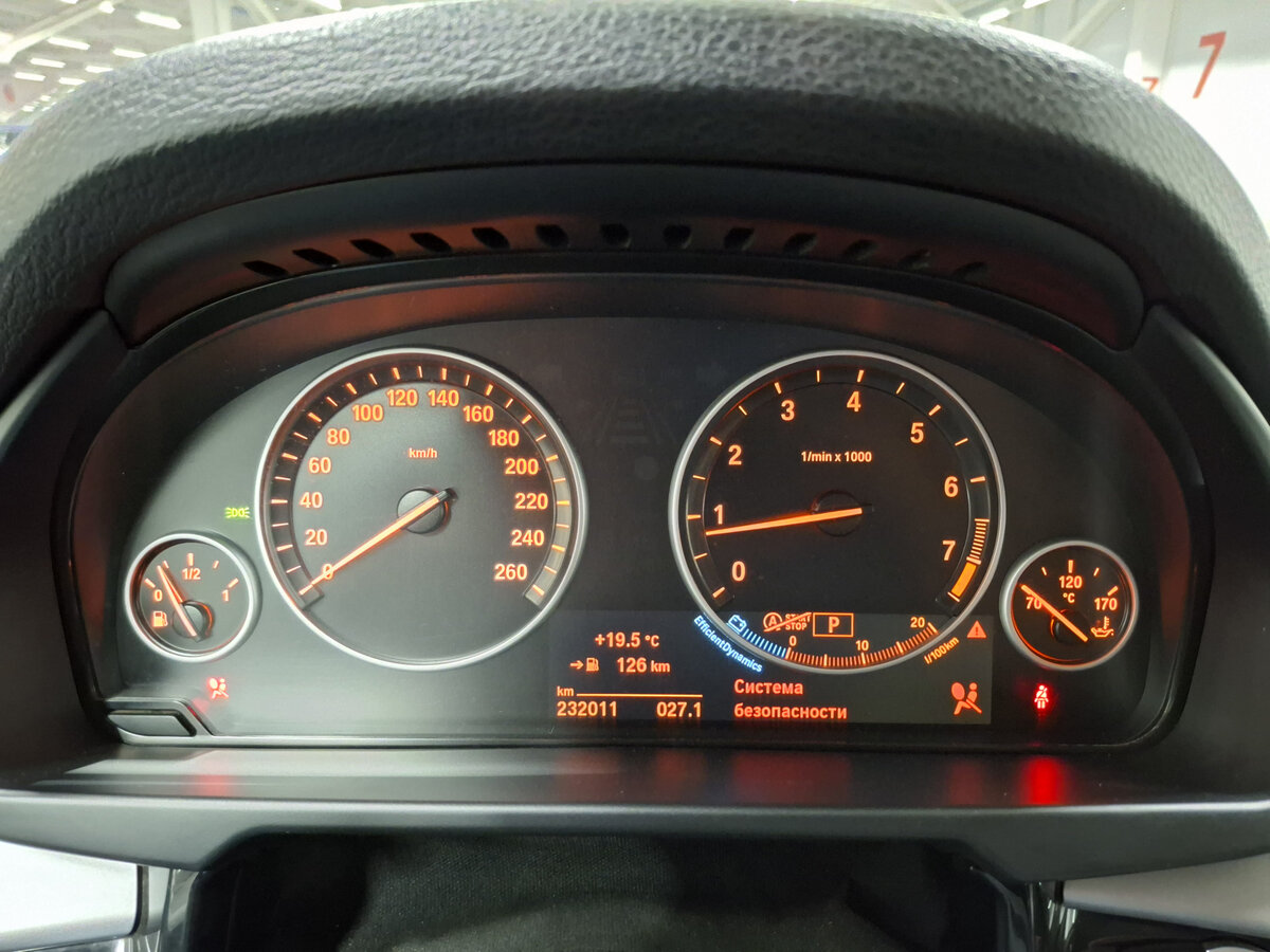 Б/У БМВ Икс5 2014 года. Фото: #12