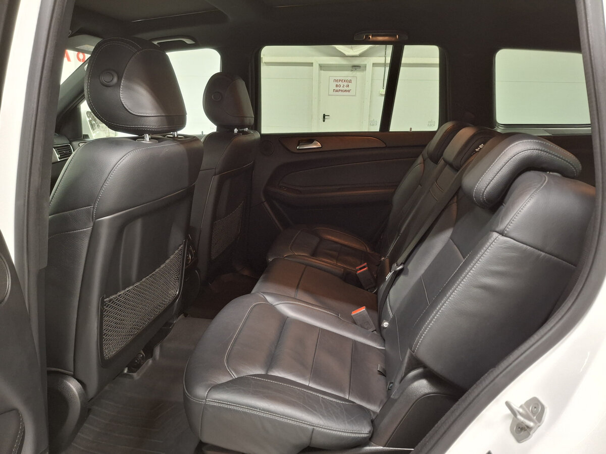 Б/У Мерседес-Бенц ГЛС 2017 года. Фото: #11