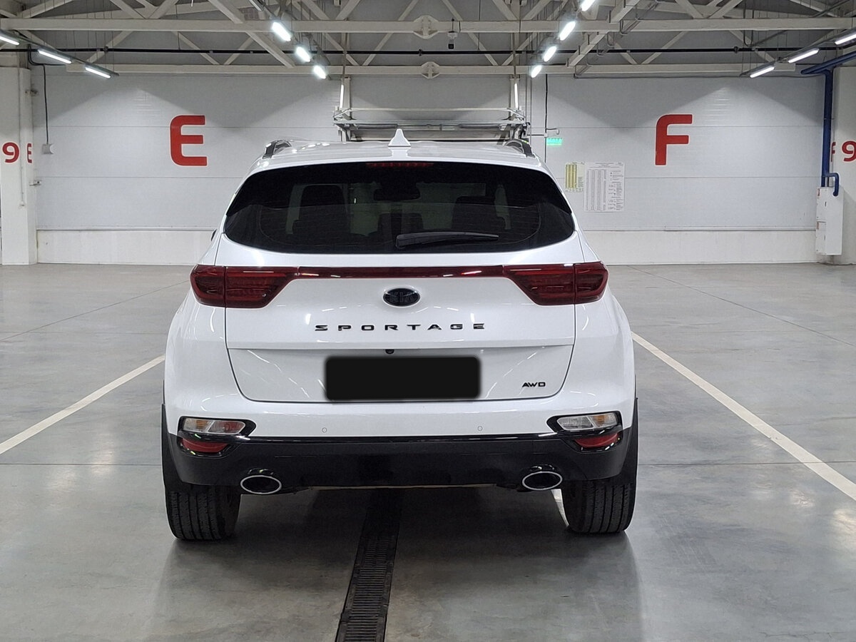 Б/У Киа Спортейдж 2021 года. Фото: #5