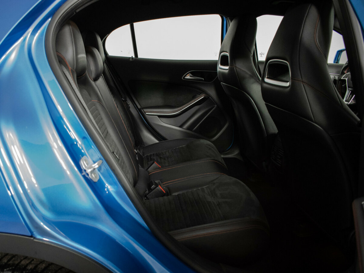 Б/У Мерседес-Бенц ГЛА 2015 года. Фото: #9