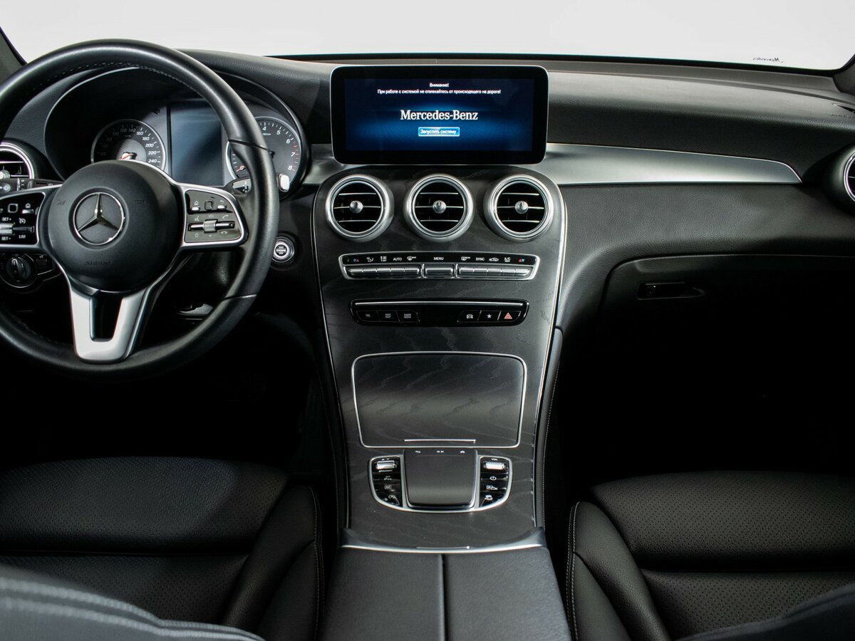 Б/У Мерседес-Бенц ГЛЦ 2021 года. Фото: #8