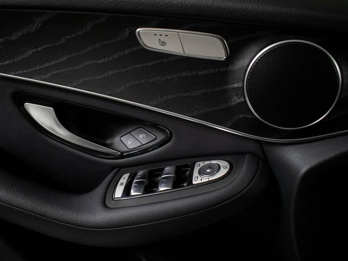 Б/У Мерседес-Бенц ГЛЦ 2021 года. Фото: #12