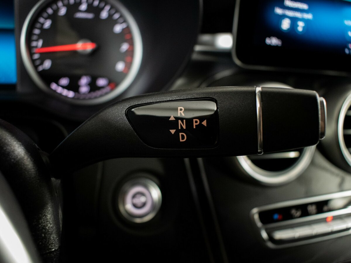 Б/У Мерседес-Бенц ГЛЦ 2021 года. Фото: #16