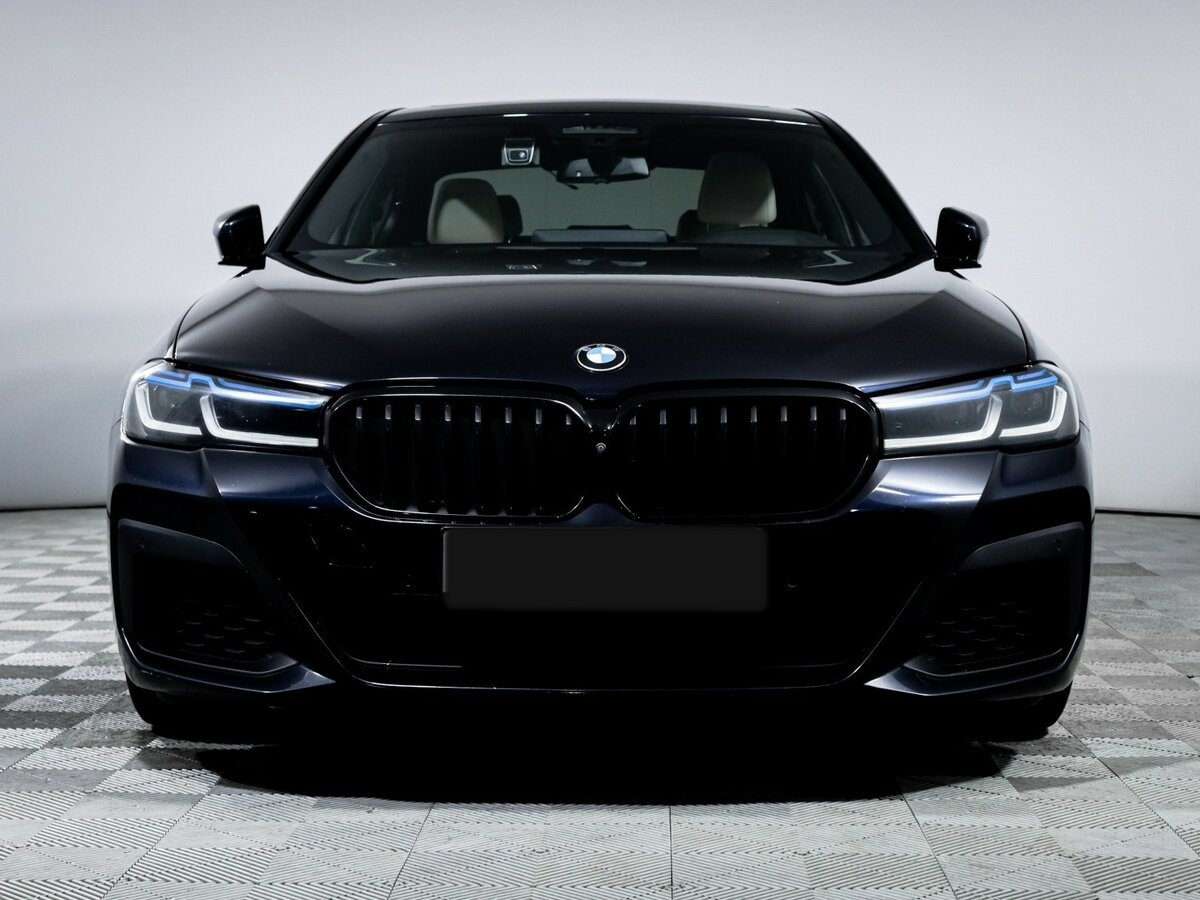 Б/У БМВ 5 серии 2020 года. Фото: #1