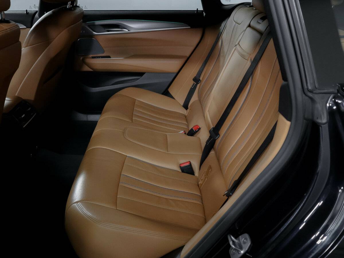 Б/У БМВ 6 серии 2018 года. Фото: #9