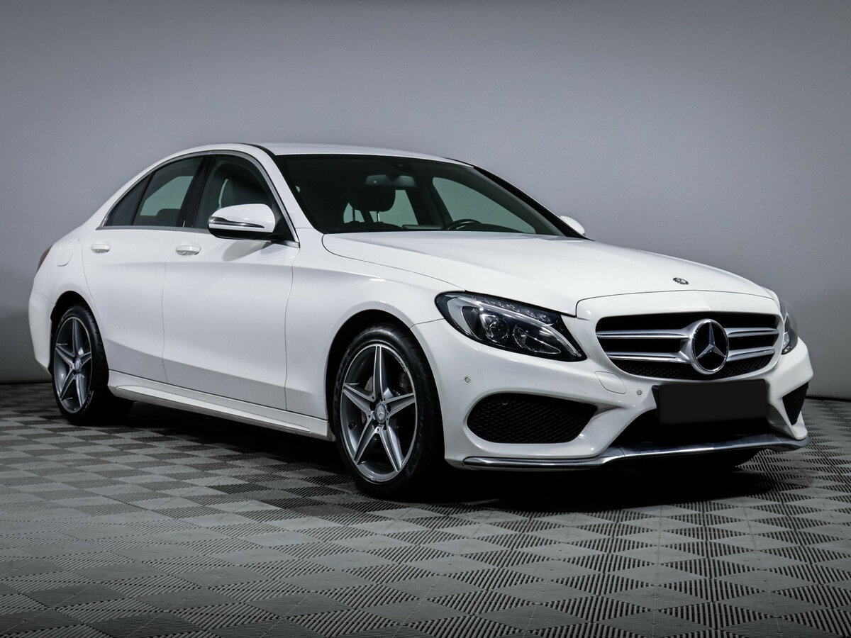 Б/У Мерседес-Бенц Ц-Класс 2016 года. Фото: #2