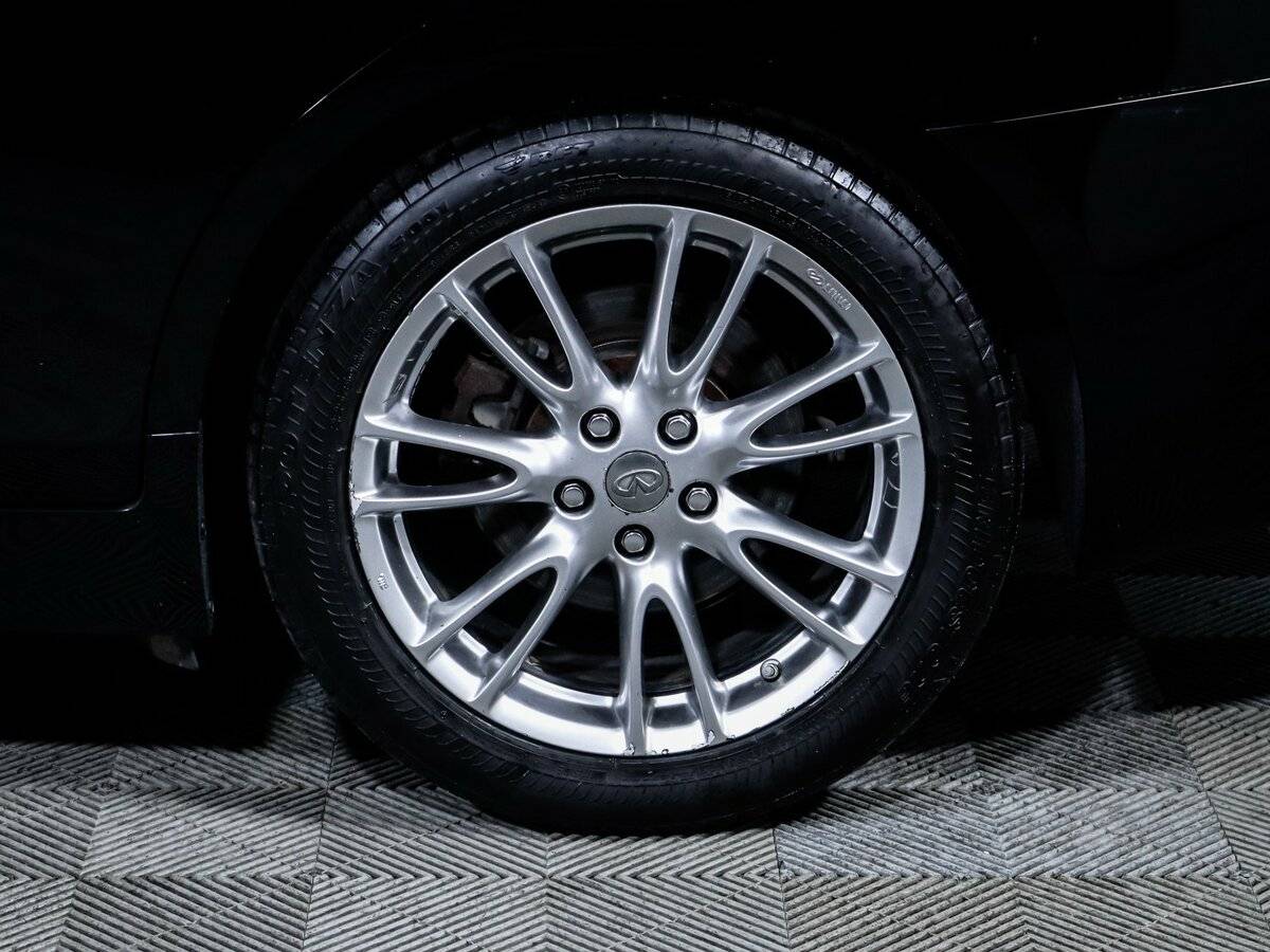 Б/У Инфинити К50 2014 года. Фото: #14