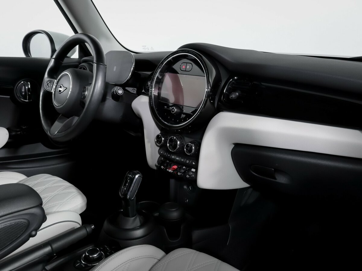 Б/У Мини Хэтч 2021 года. Фото: #6