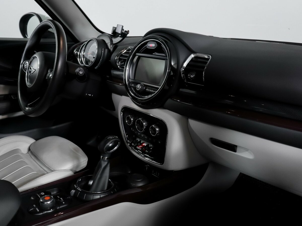 Б/У Мини Клубмэн 2017 года. Фото: #8