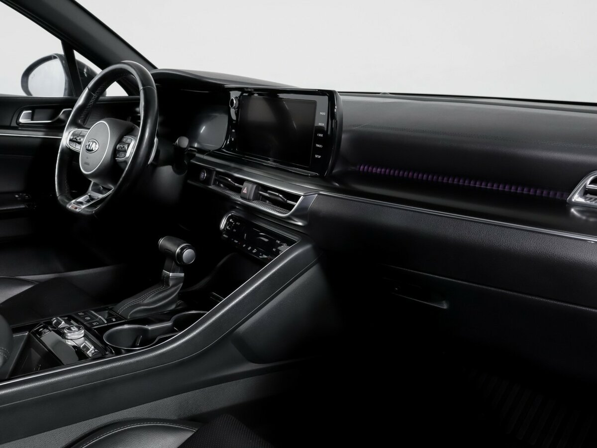 Б/У Киа К5 2021 года. Фото: #8