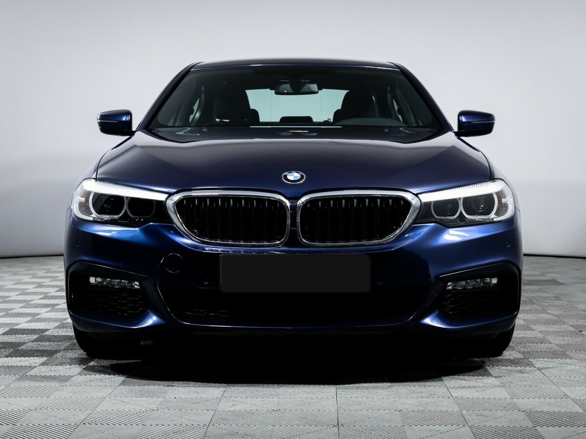 Б/У БМВ 5 серии 2018 года. Фото: #1