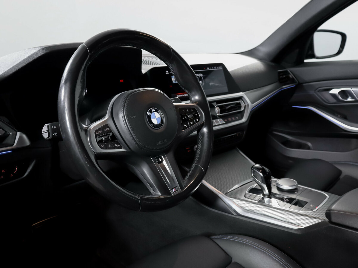 Б/У БМВ 3 серии 2021 года. Фото: #12