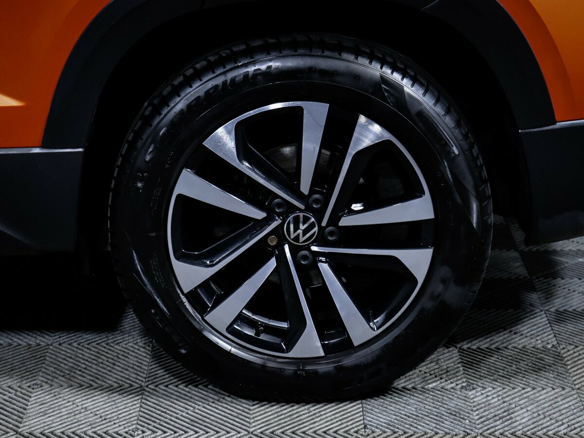 Б/У Фольксваген Таос 2021 года. Фото: #11