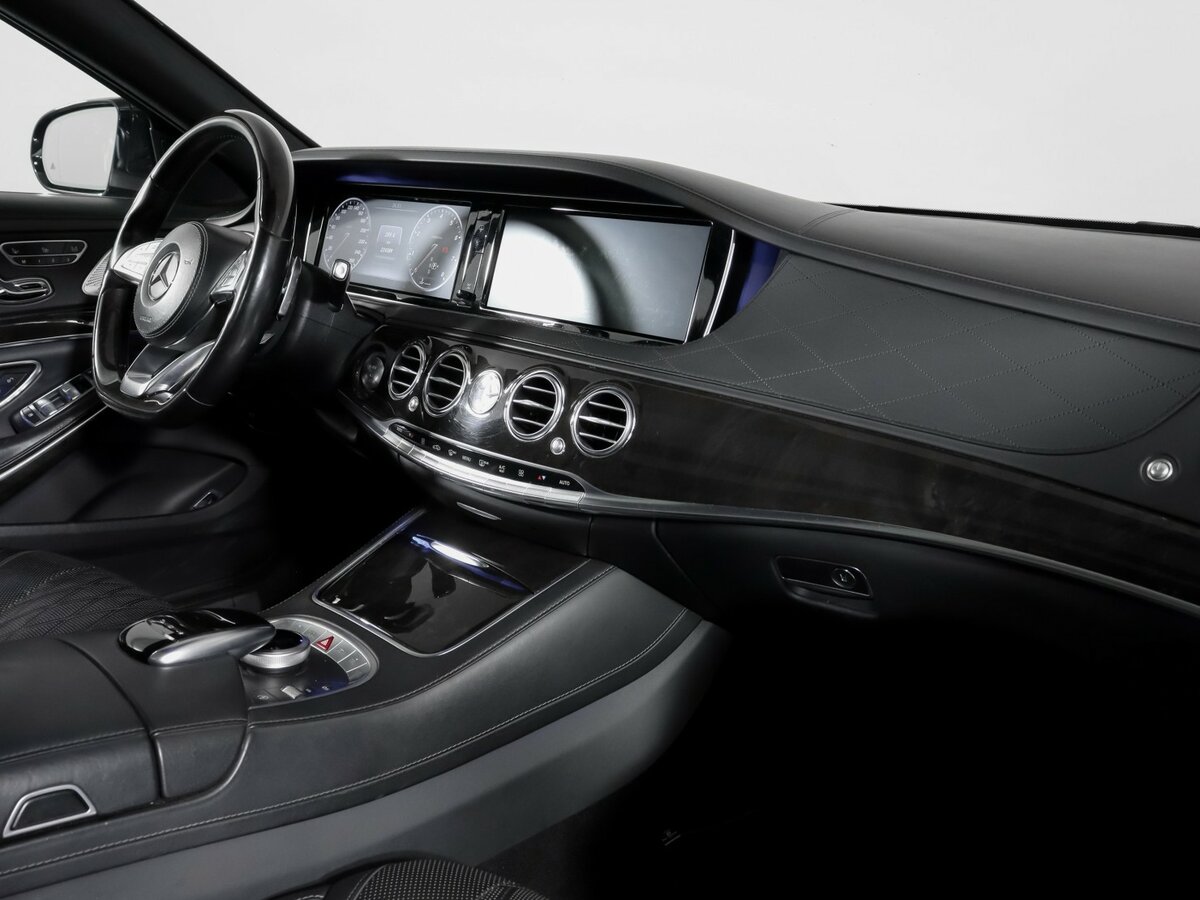 Б/У Мерседес-Бенц С-Класс 2015 года. Фото: #8