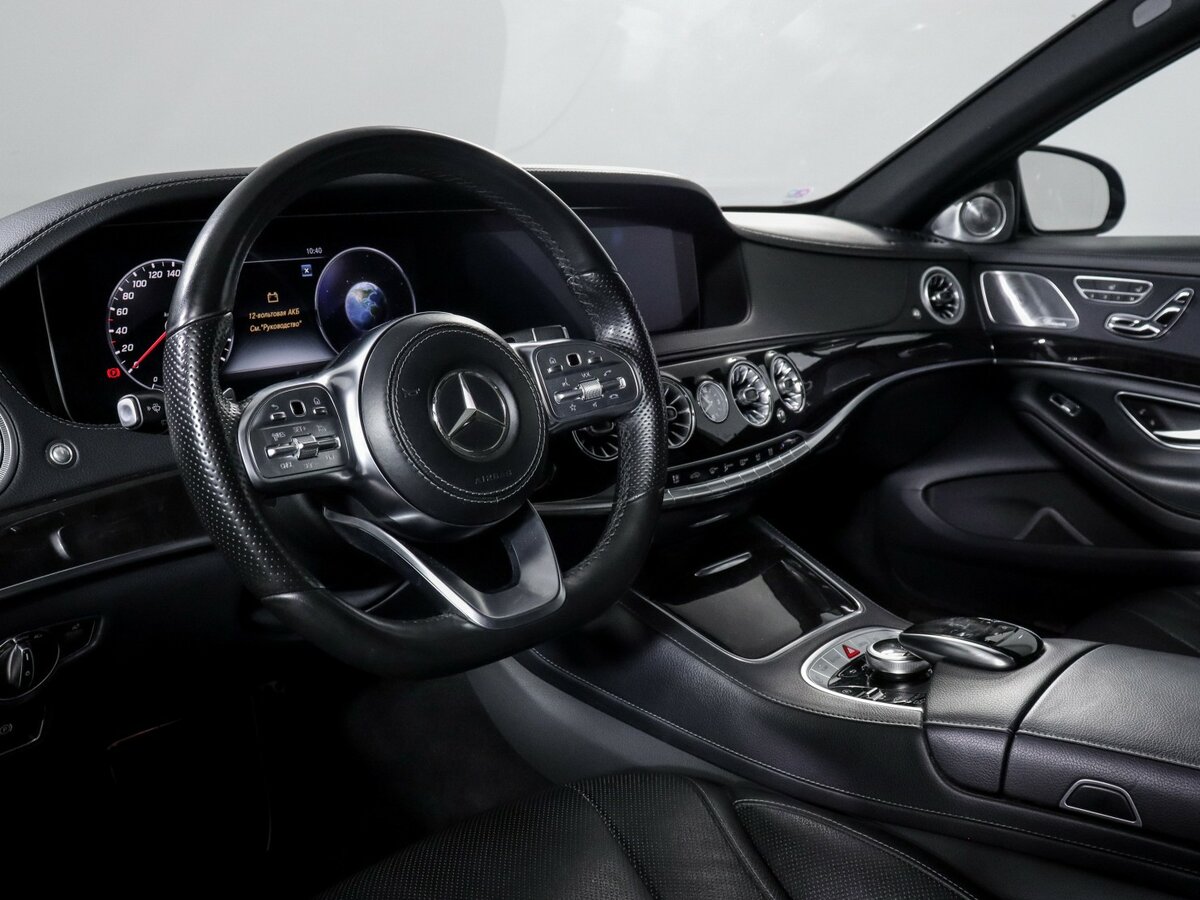 Б/У Мерседес-Бенц С-Класс 2018 года. Фото: #12