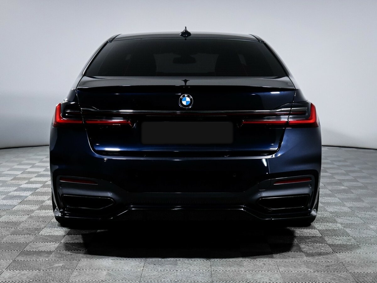 Б/У БМВ 7 серии 2021 года. Фото: #5