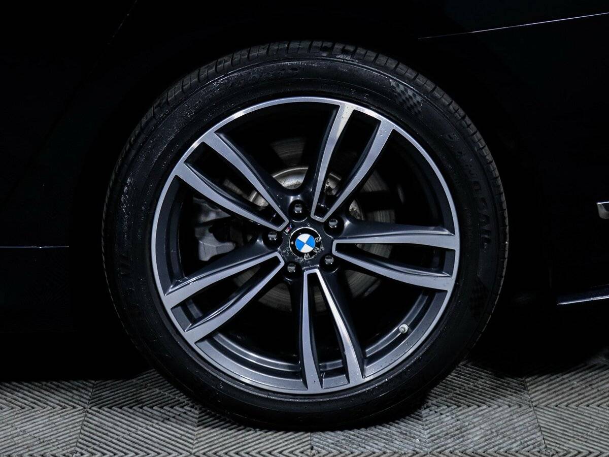 Б/У БМВ 7 серии 2021 года. Фото: #13