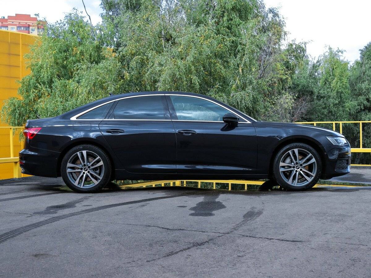 Б/У Ауди А6 2021 года. Фото: #2