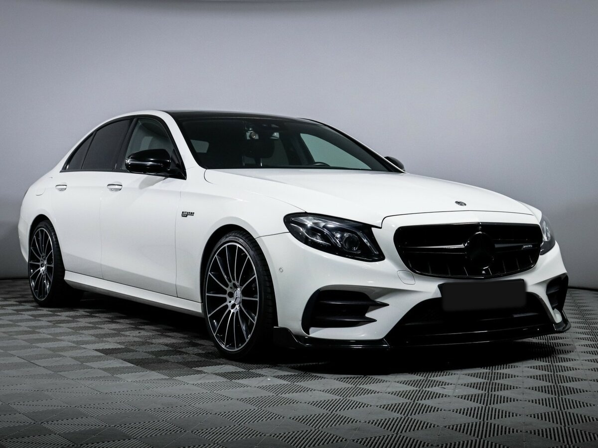 Б/У Мерседес-Бенц Е-Класс АМГ 2017 года. Фото: #2