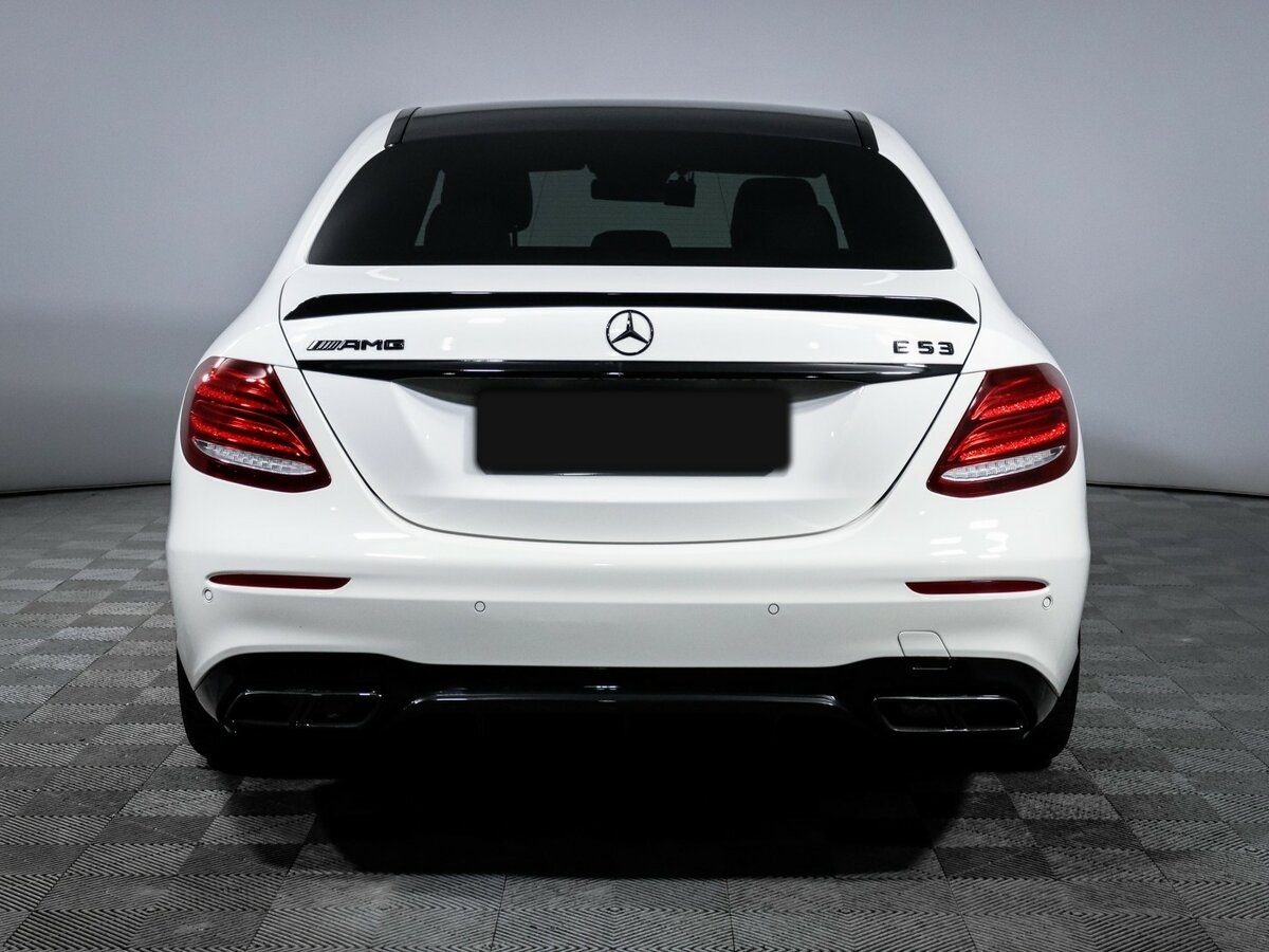 Б/У Мерседес-Бенц Е-Класс АМГ 2017 года. Фото: #5