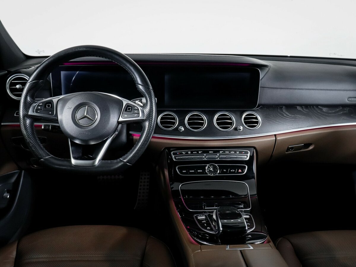 Б/У Мерседес-Бенц Е-Класс АМГ 2017 года. Фото: #11