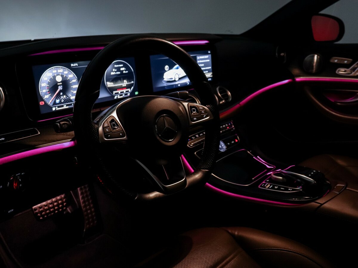 Б/У Мерседес-Бенц Е-Класс АМГ 2017 года. Фото: #29