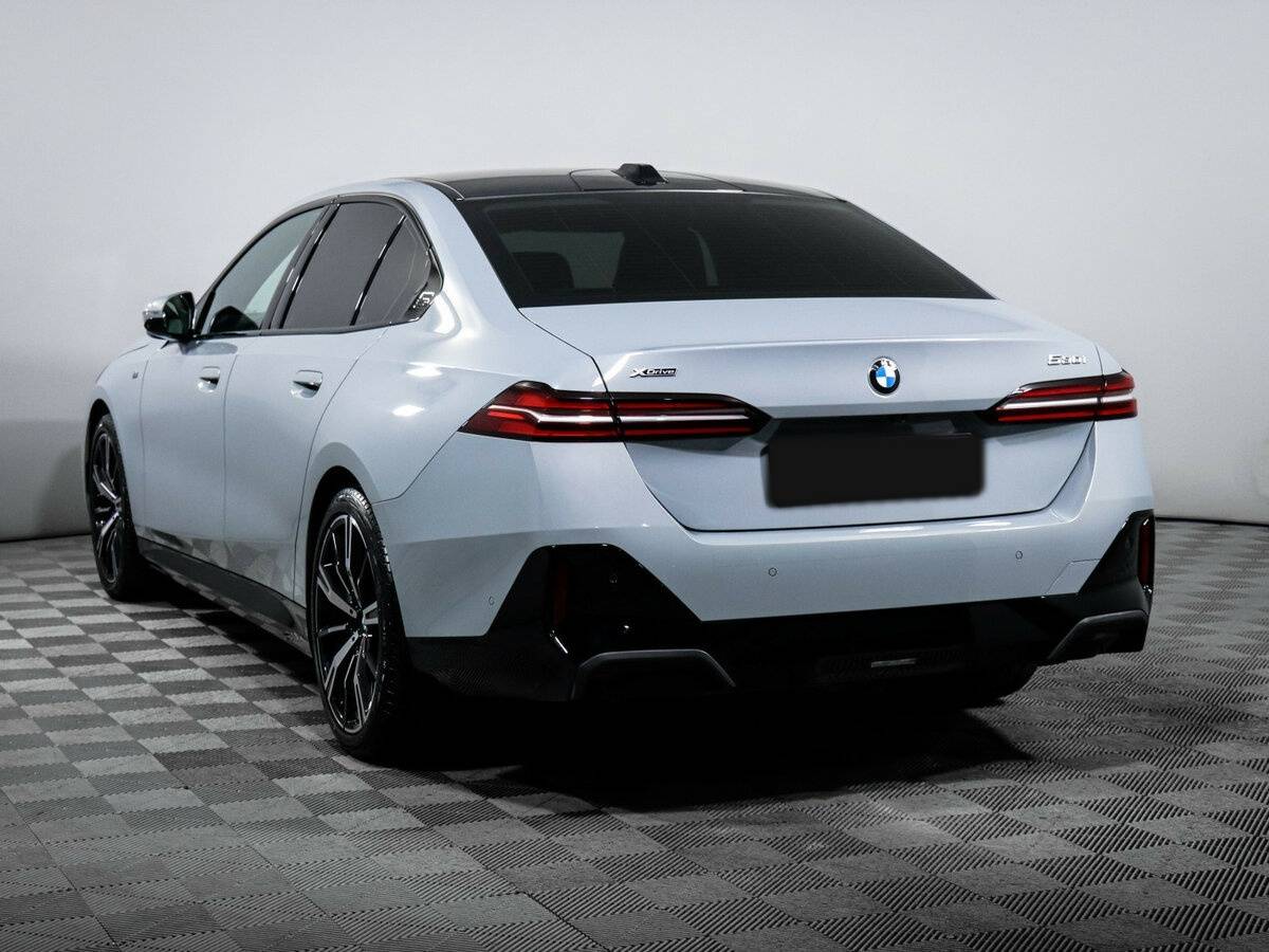 Б/У БМВ 5 серии 2023 года. Фото: #6