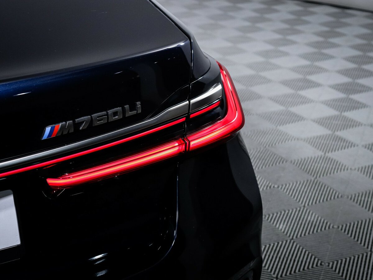 Б/У БМВ 7 серии 2021 года. Фото: #17