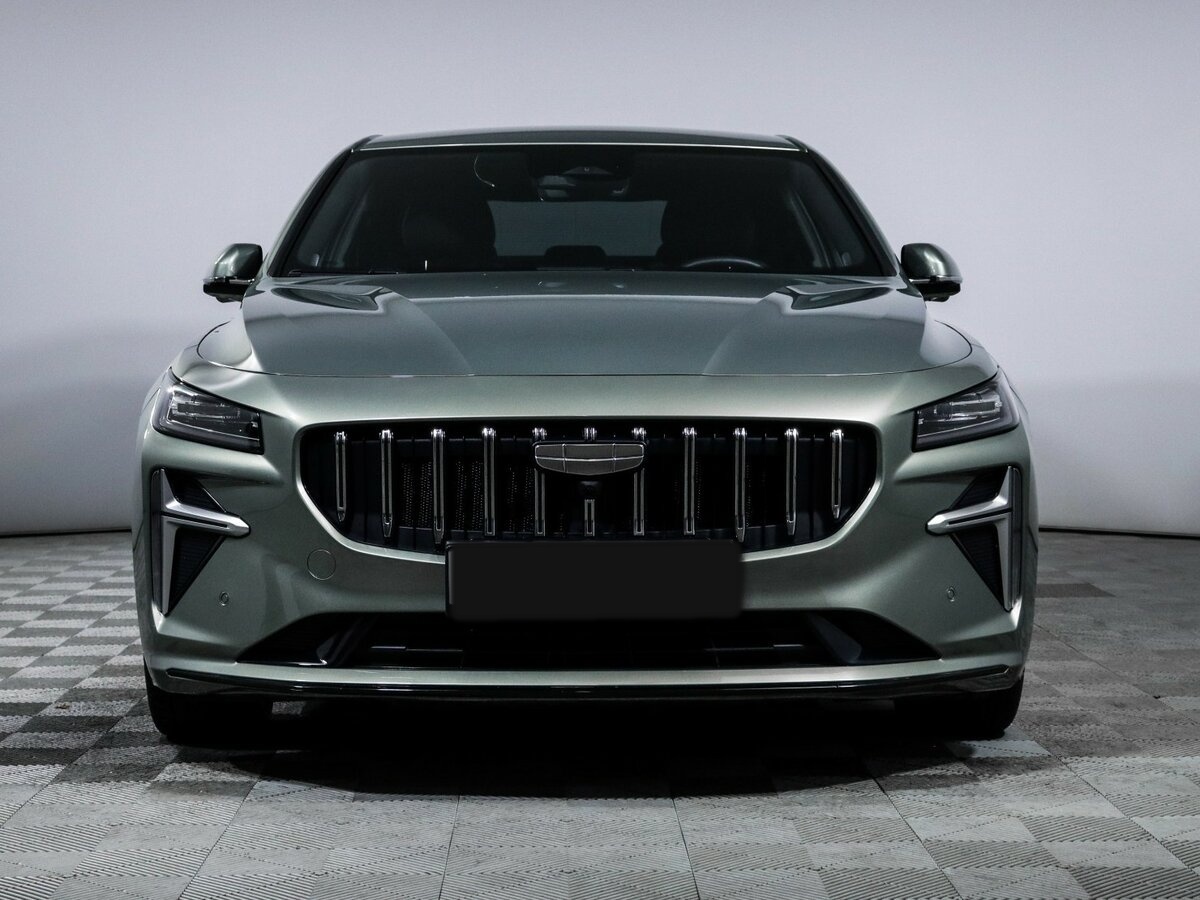 Б/У Джили Префейс 2024 года. Фото: #1