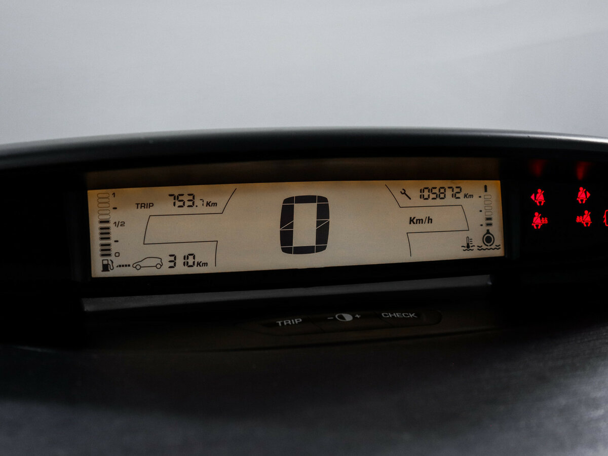 Б/У Ситроен Ц4 2007 года. Фото: #8