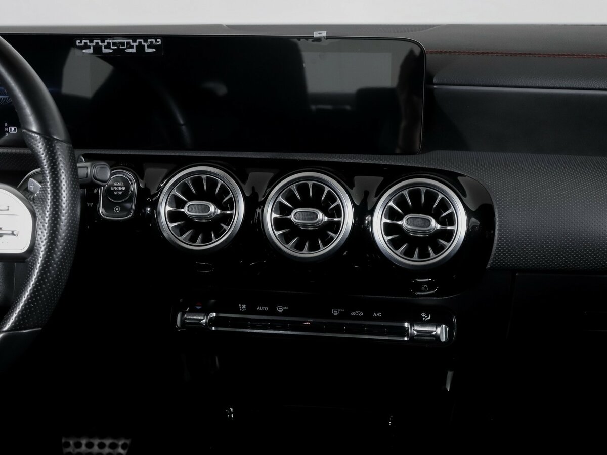 Б/У Мерседес-Бенц КЛА 2019 года. Фото: #12