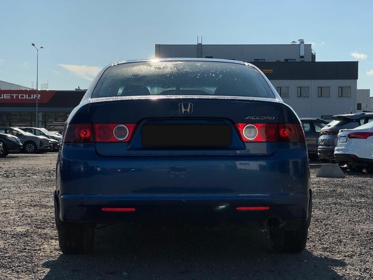 Б/У Хонда Аккорд 2006 года. Фото: #4