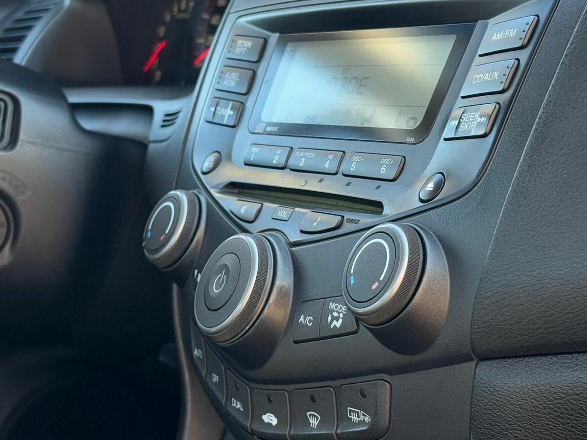 Б/У Хонда Аккорд 2006 года. Фото: #10