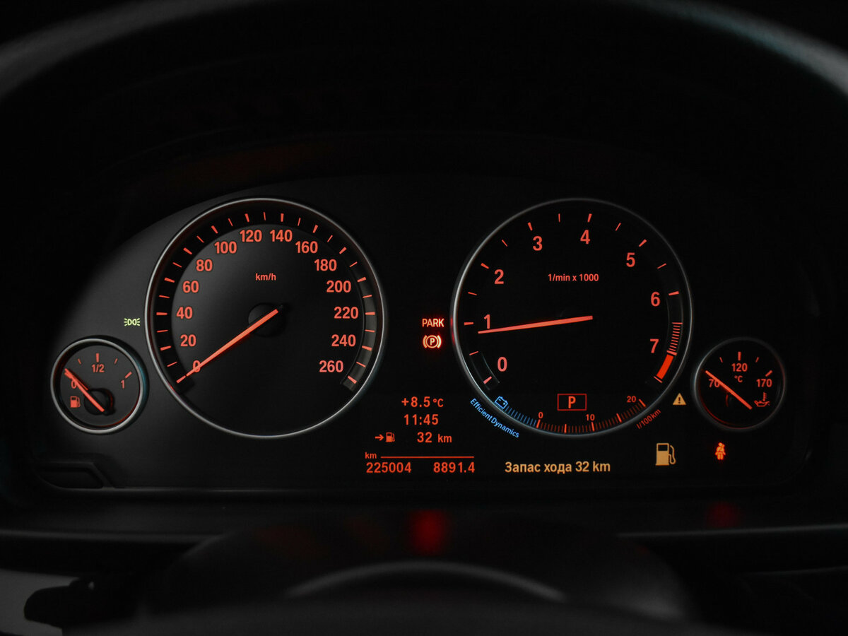 Б/У БМВ 5 серии 2013 года. Фото: #16