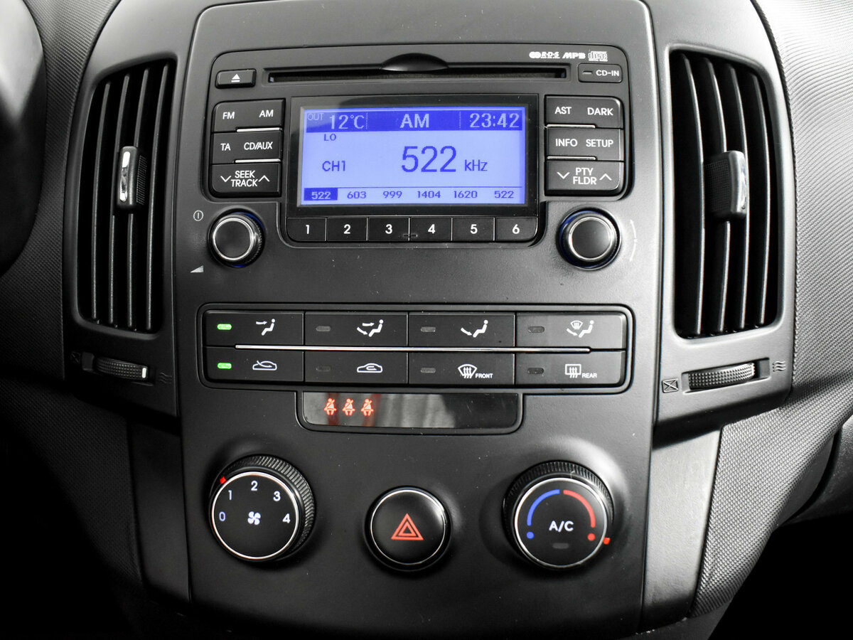 Б/У Хендай ай30 2011 года. Фото: #11