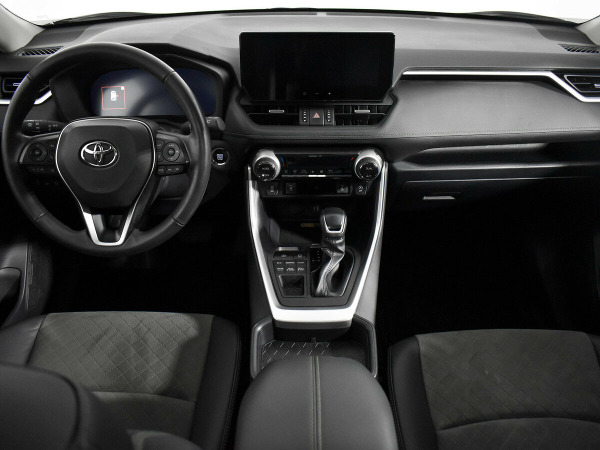 Б/У Тойота Рав4 2024 года. Фото: #11