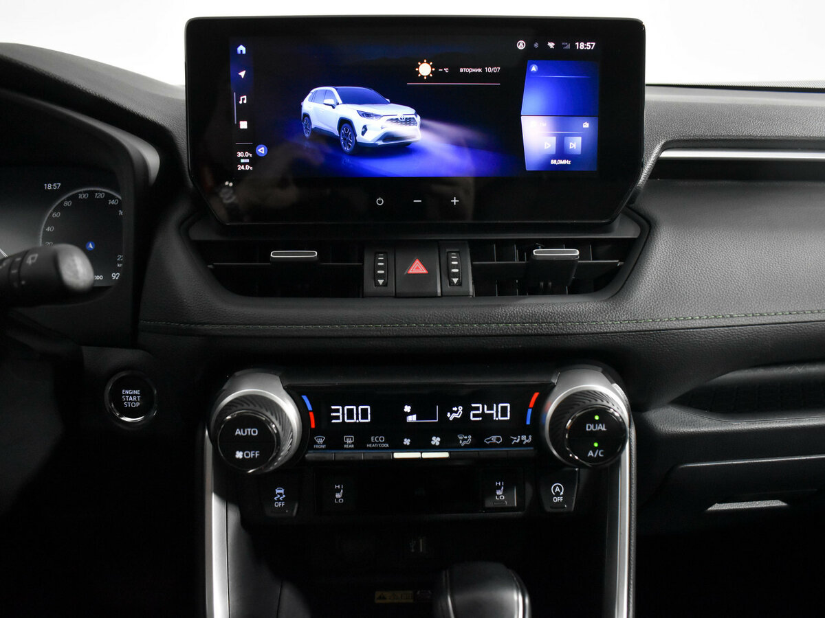 Б/У Тойота Рав4 2024 года. Фото: #16